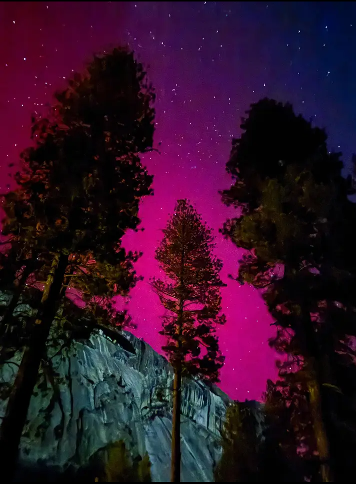 Yosemite Northern Lights.png